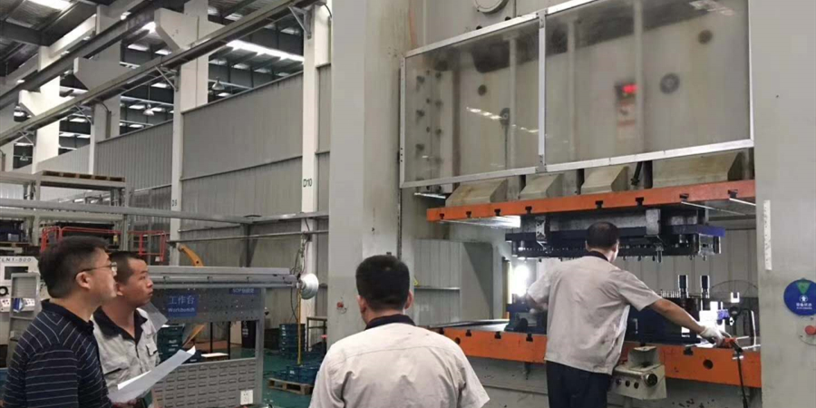 苏州冲压模具